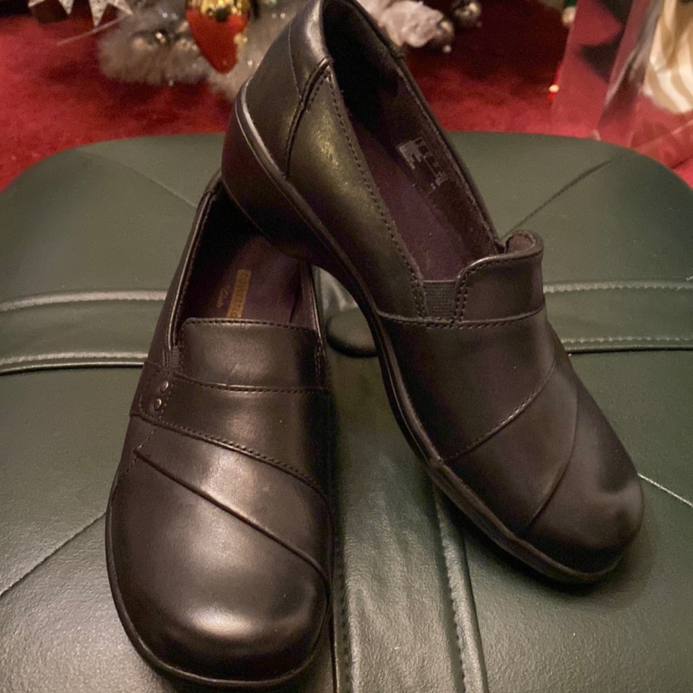 Clarks shoes